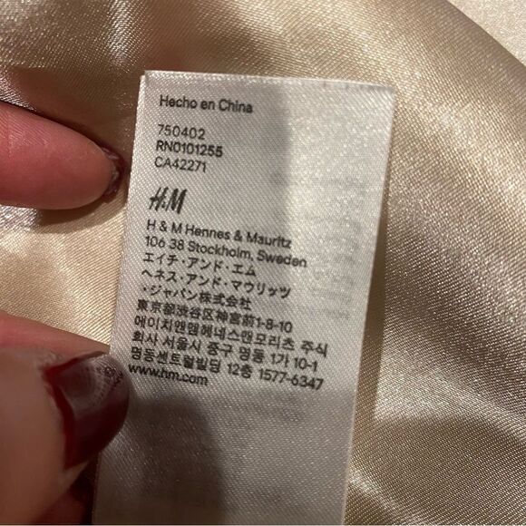 H&M Cream Cropped Faux Fur Vest Women’s US 6 - Picture 6 of 8